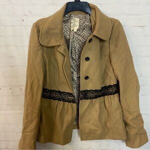 Tulle Coat Medium New
Tulle Safari Peplum Jacket
